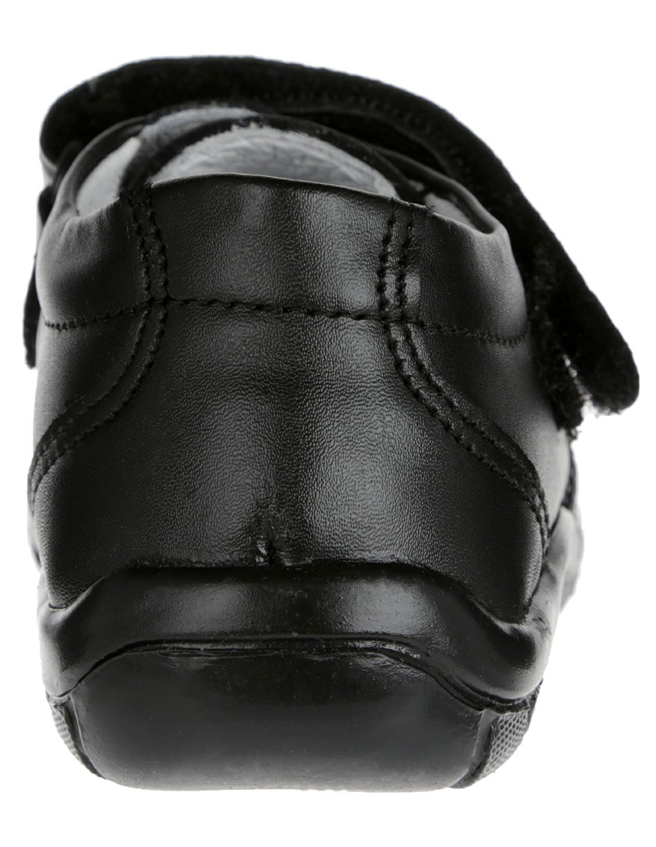 Zapato de piel para niño