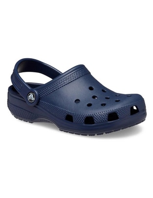 Sandalia Crocs para niño
