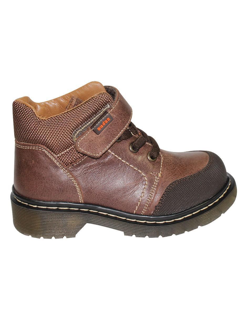 Bota de piel para niño