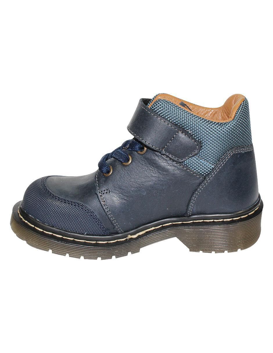 Bota de piel para niño