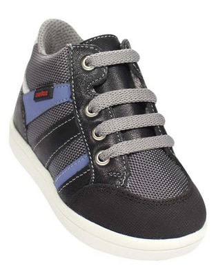 Tenis para niño