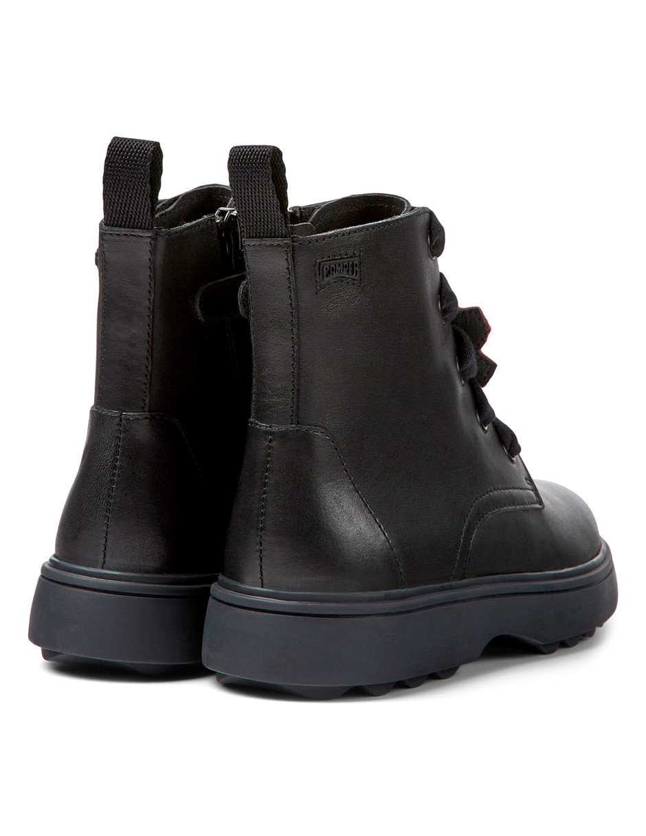 Bota de piel para niño