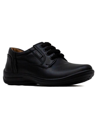 Zapato de piel para niño