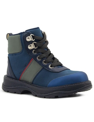 Bota Hiker para niño Bota Hiker para niño