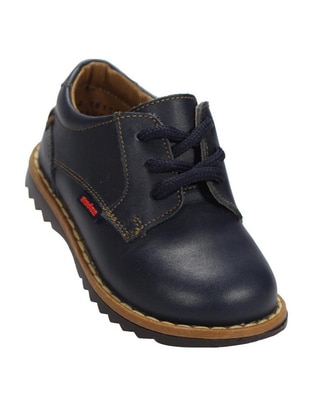 Zapato de piel para niño Zapato de piel para niño
