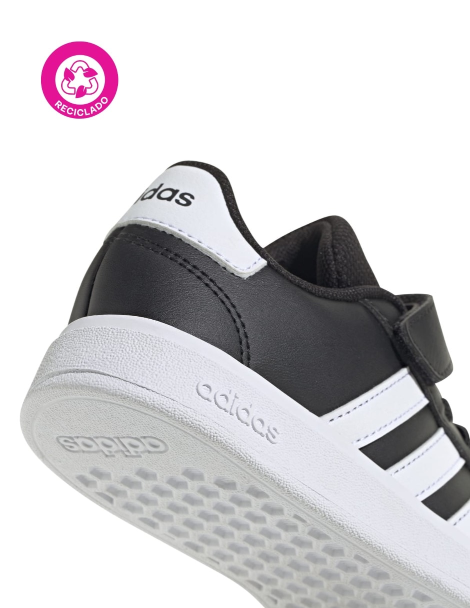 Tenis Adidas para niño