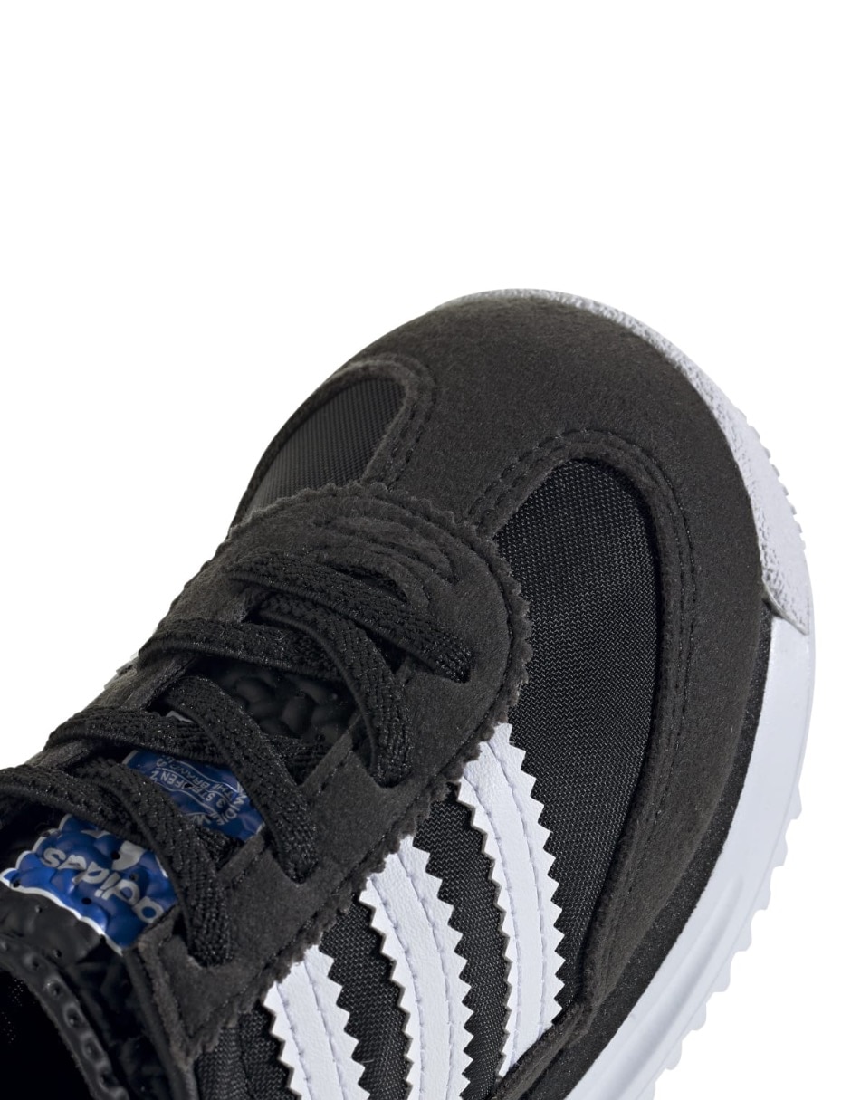 Tenis Adidas Originals para niño