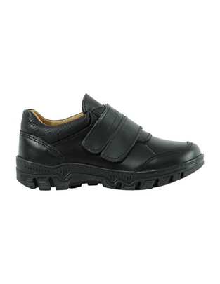 Zapato de piel para niño