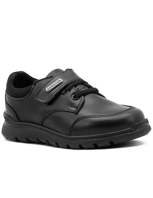 Zapato de piel para niño Zapato de piel para niño