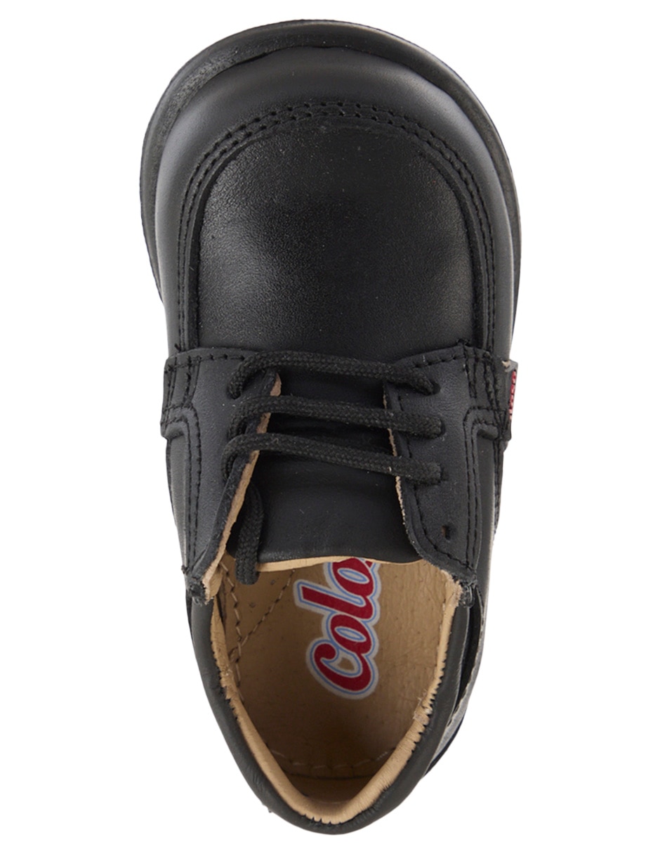 Zapato de piel para niño