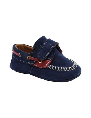 Zapato de piel para niño Zapato de piel para niño
