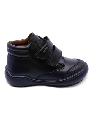 Bota de piel para niño Bota de piel para niño
