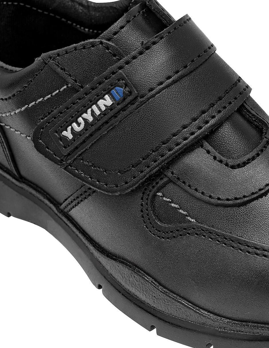 Zapato de piel para niño