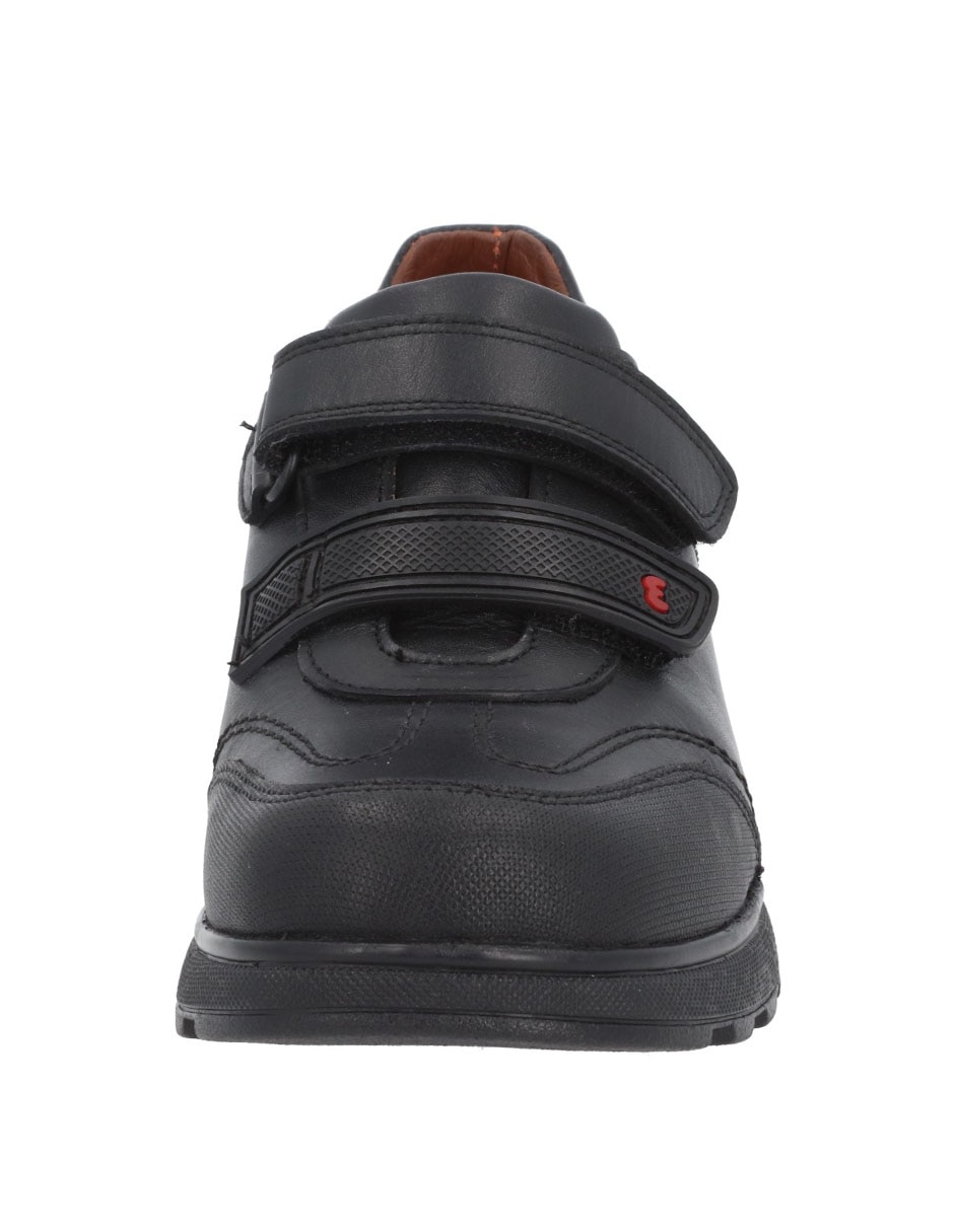 Zapato de piel para niño