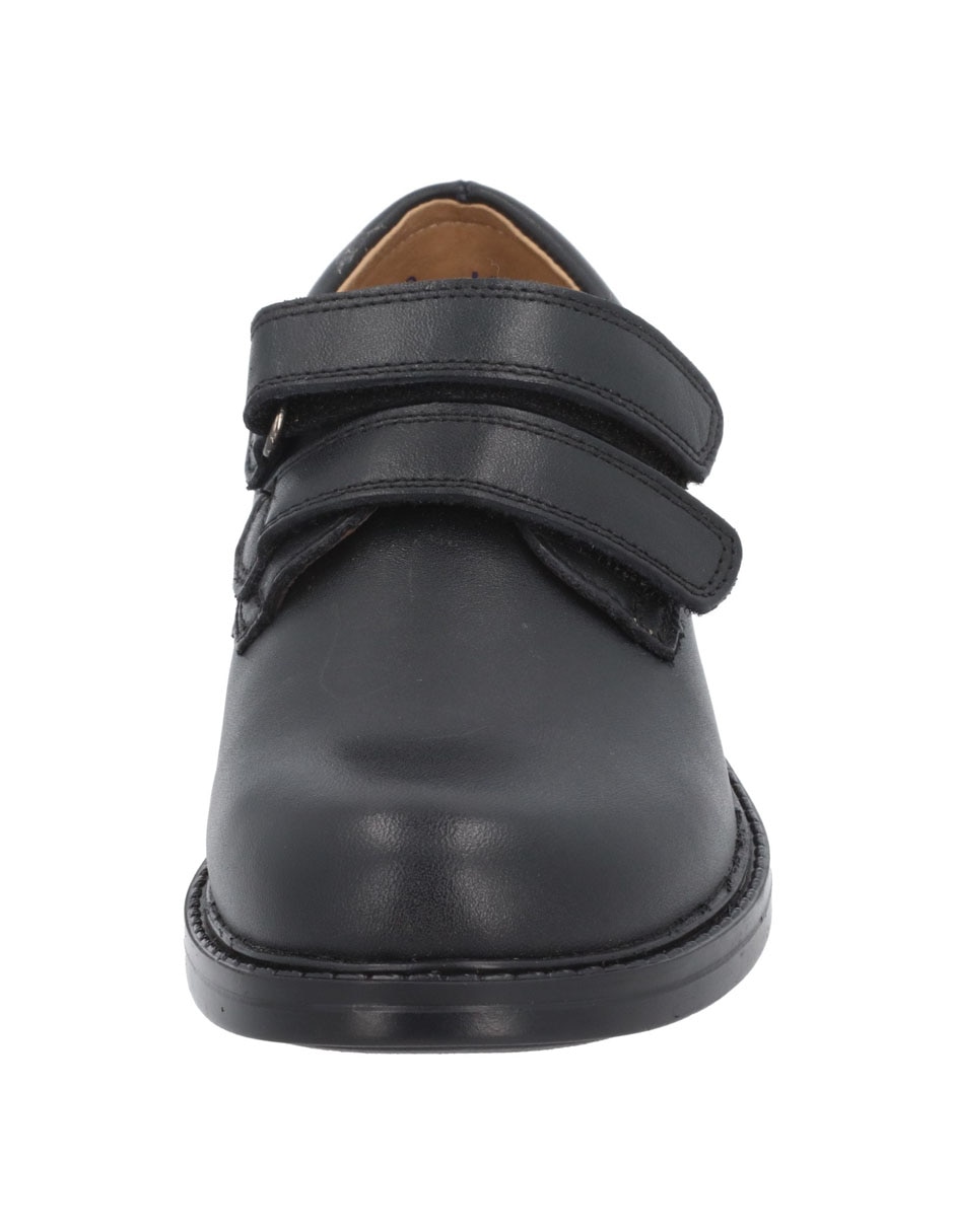 Zapato de piel para niño