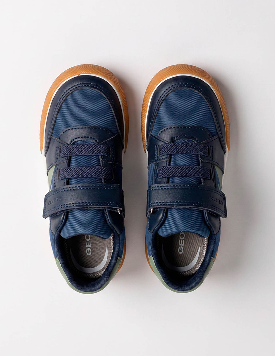Tenis para niño