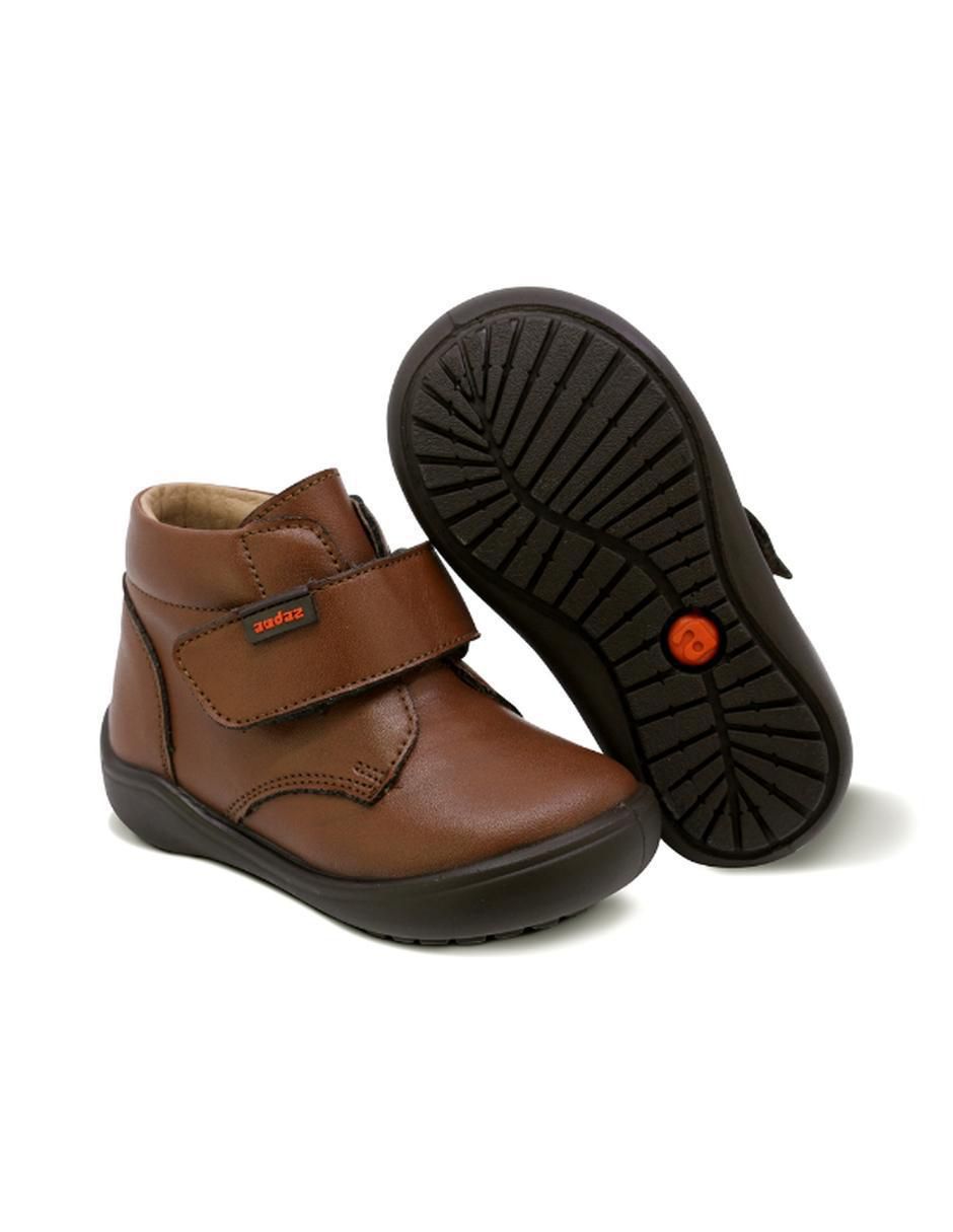 Bota de piel para niño 6