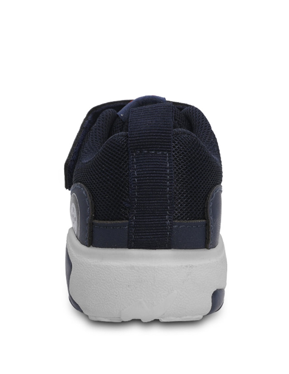 Tenis niño 4