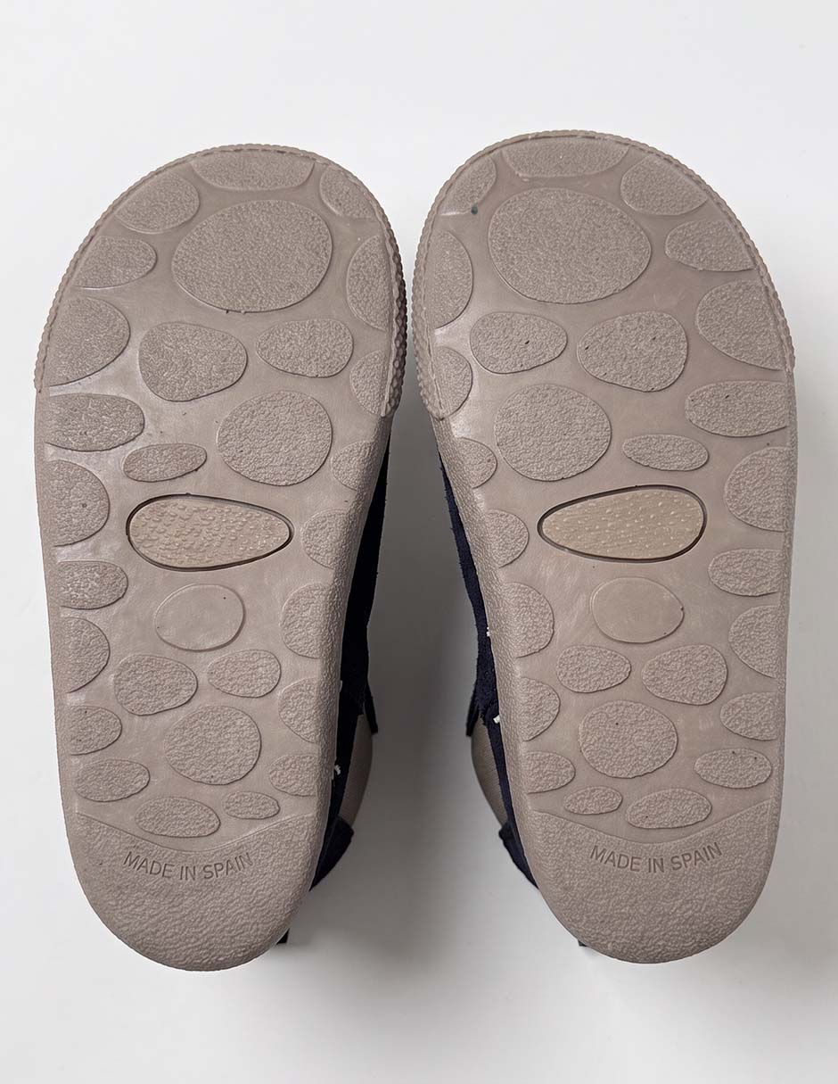 Bota de piel para niño