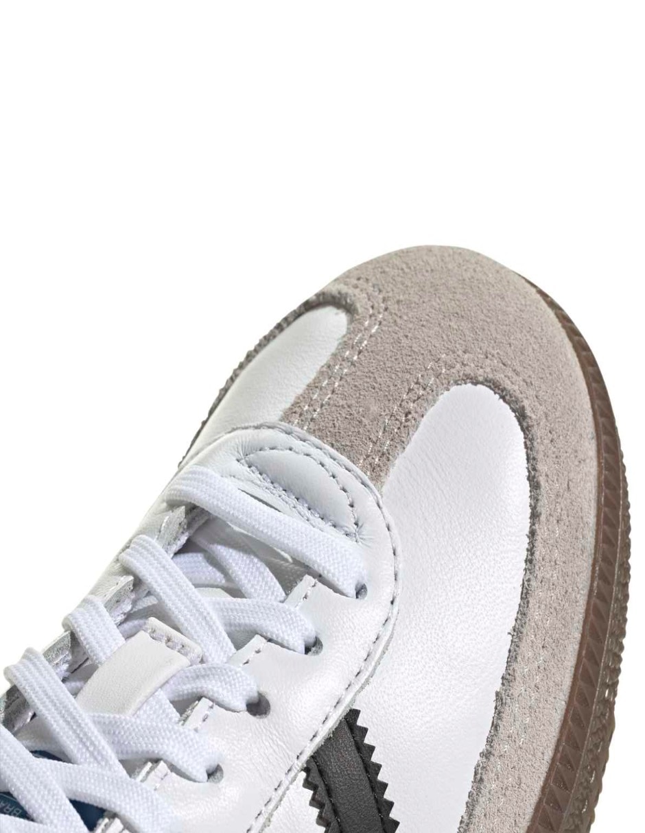 Tenis Adidas para niño