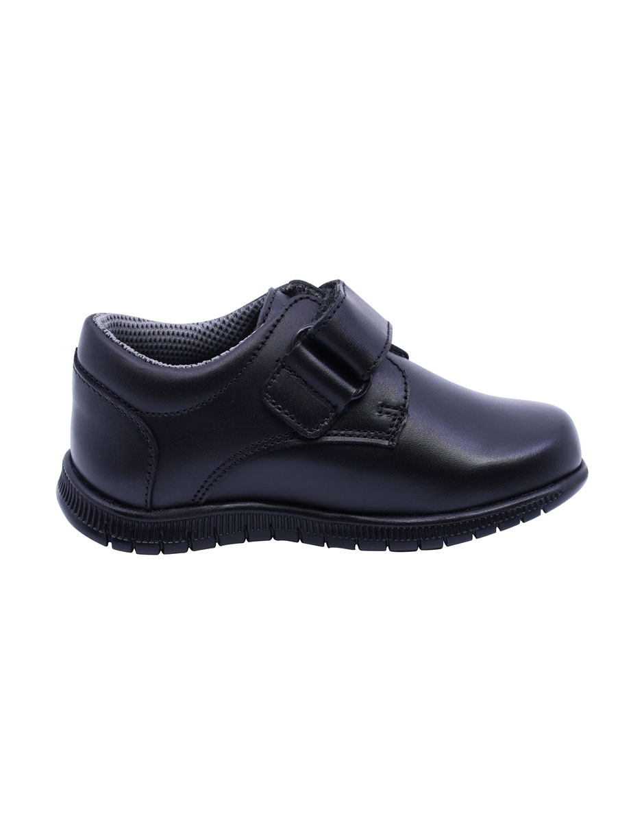 Zapato audaz escolar de piel para niño