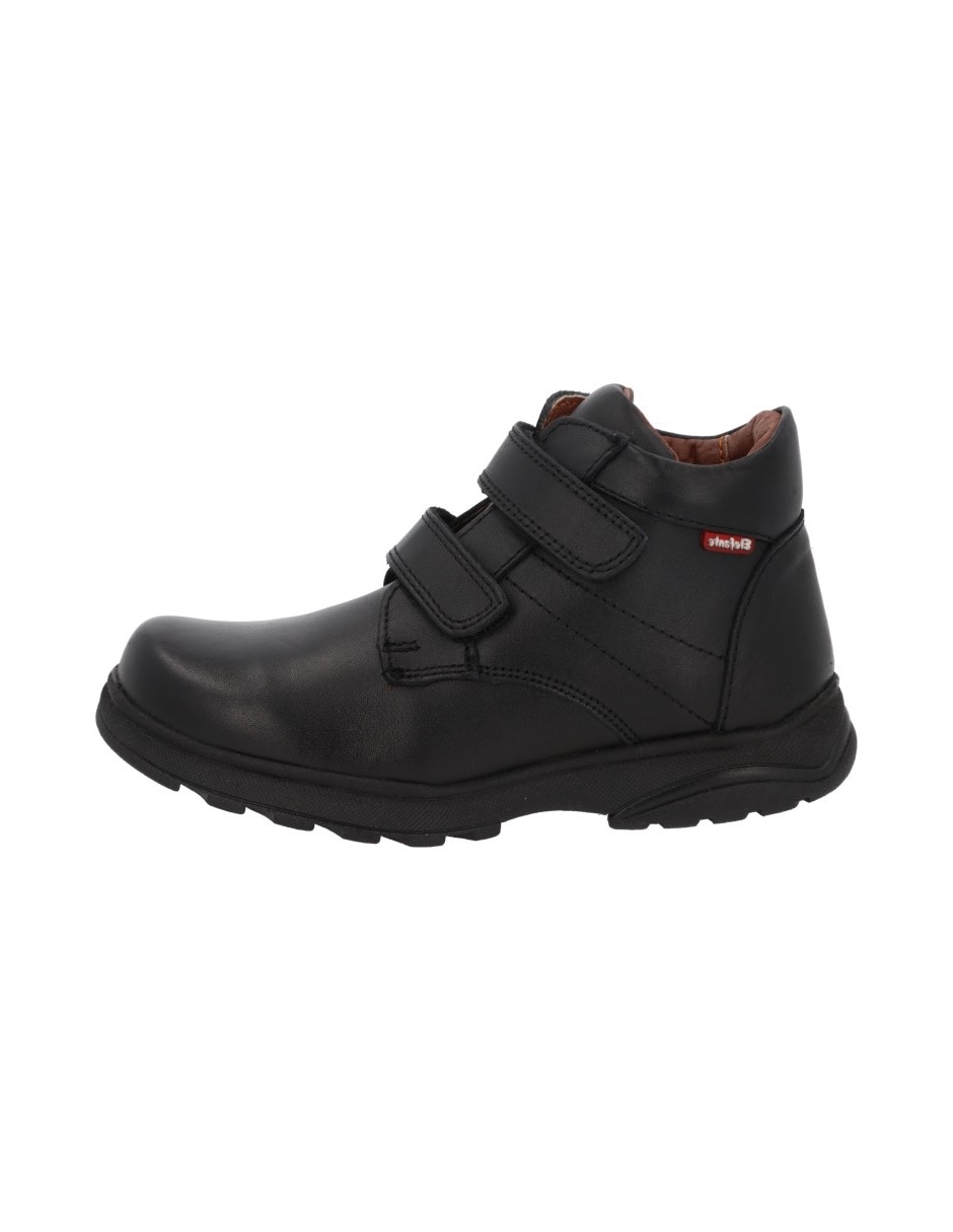 Zapato de piel para niño
