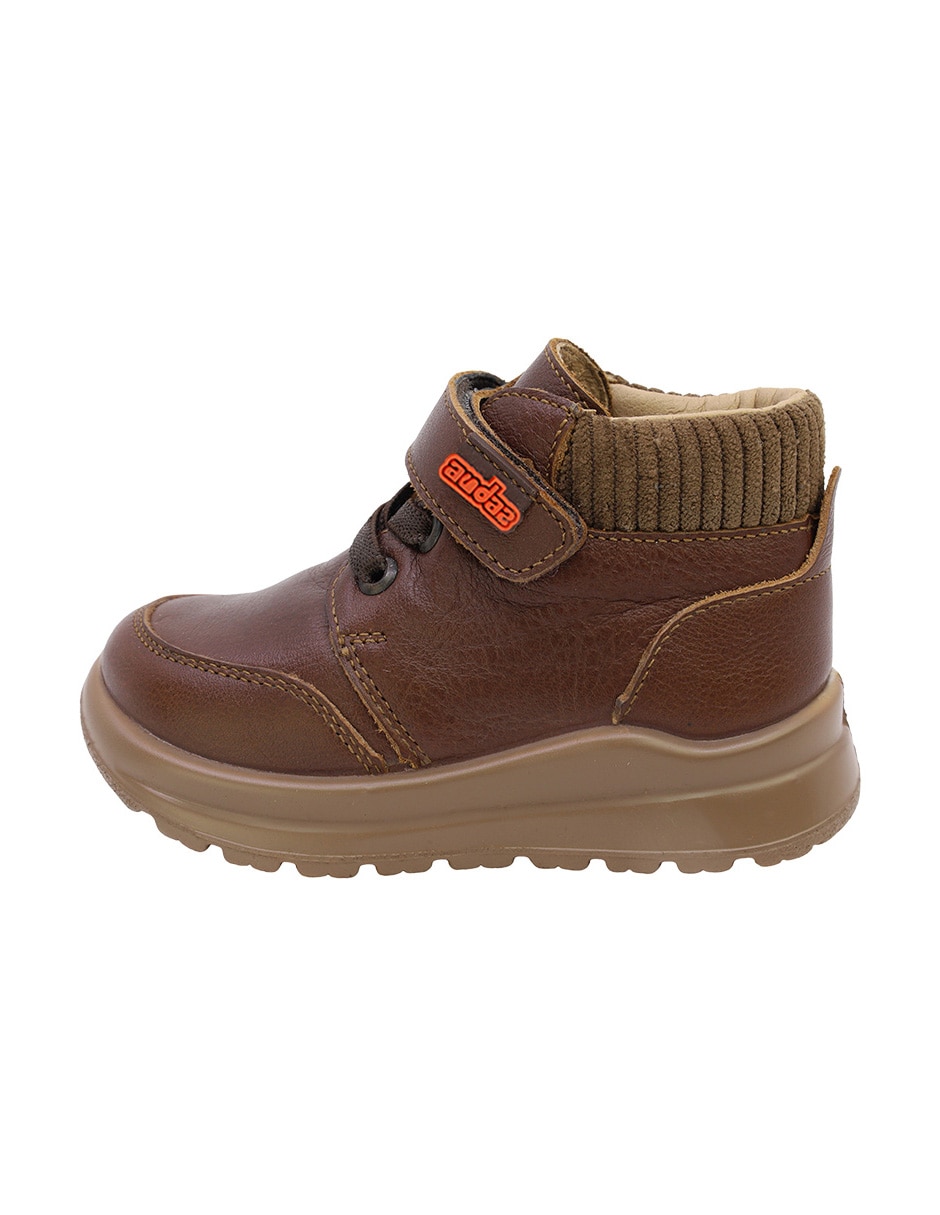 Bota de piel para niño