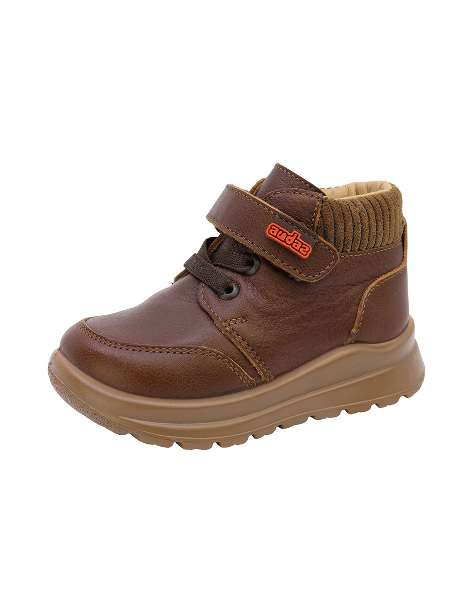 Bota de piel para niño