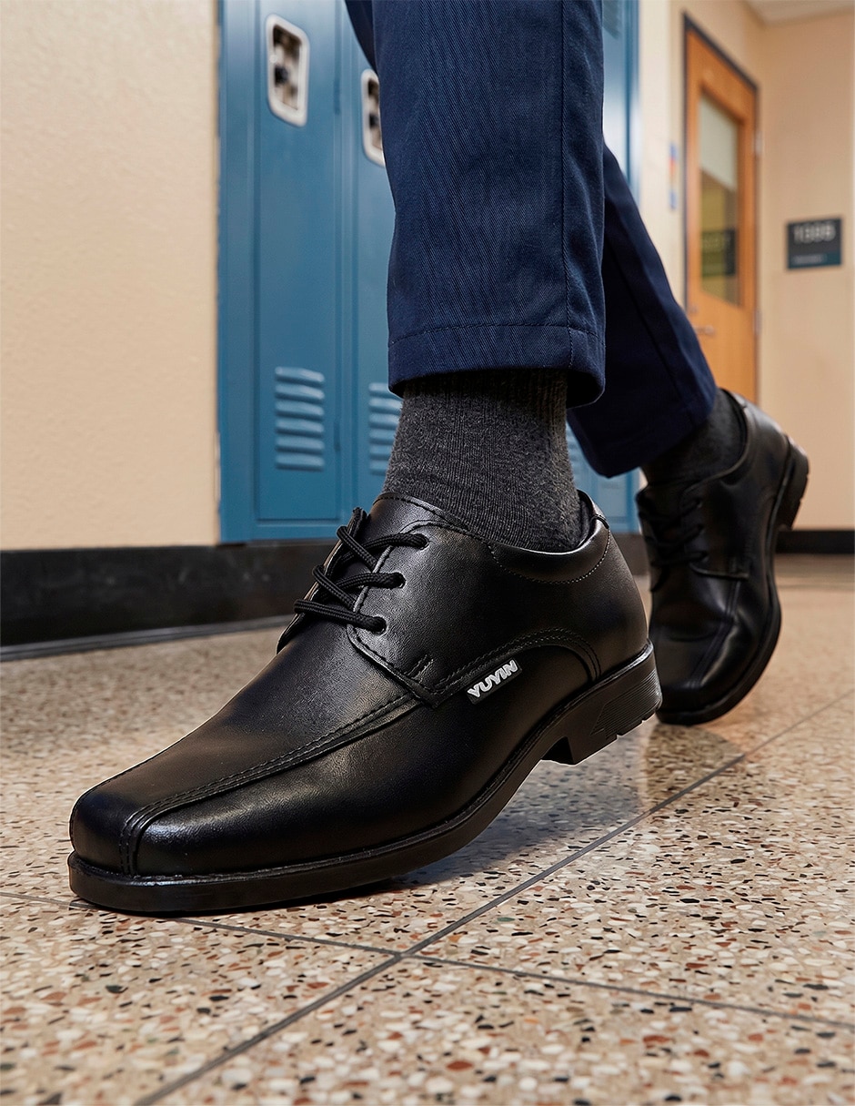 Zapato de piel para niño