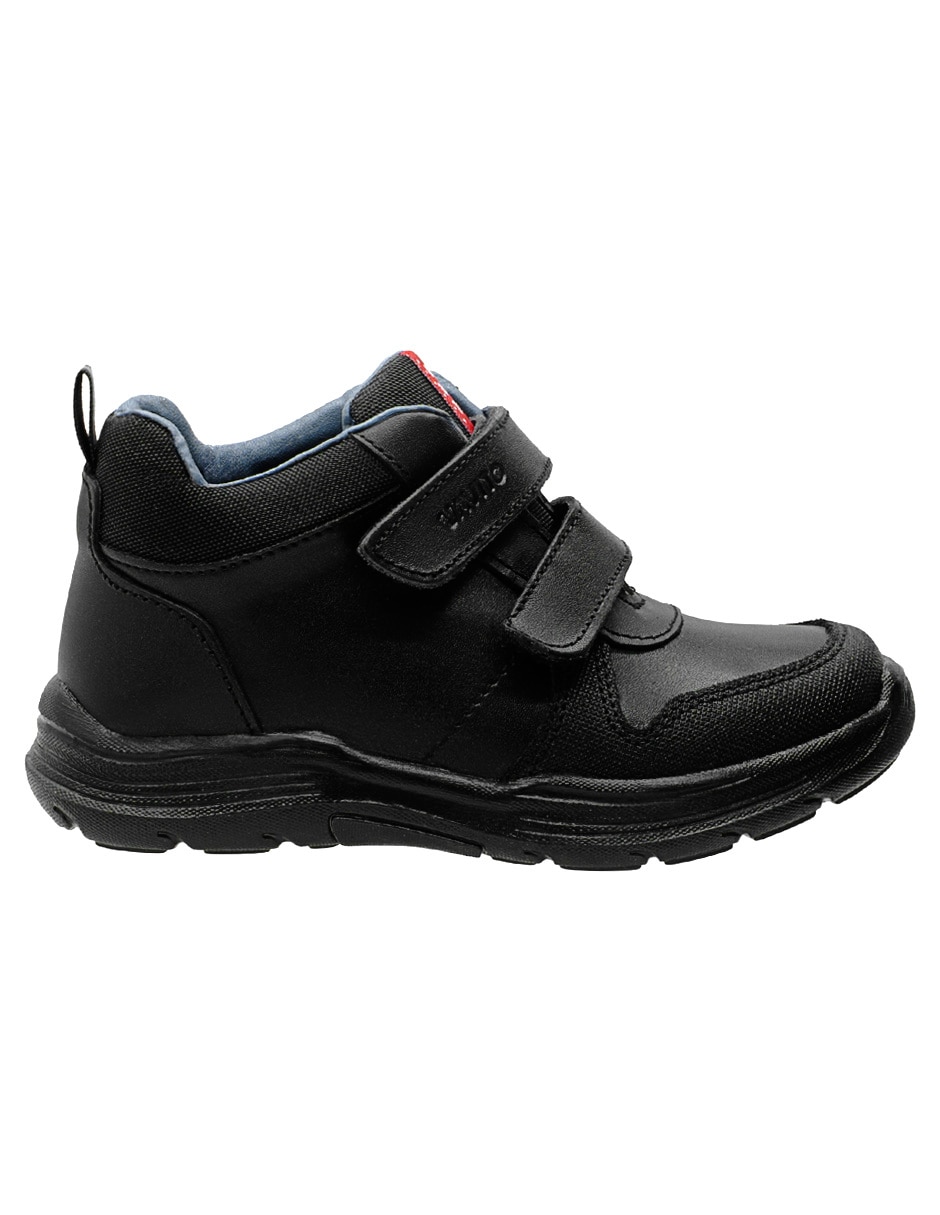 Zapato de piel para niño
