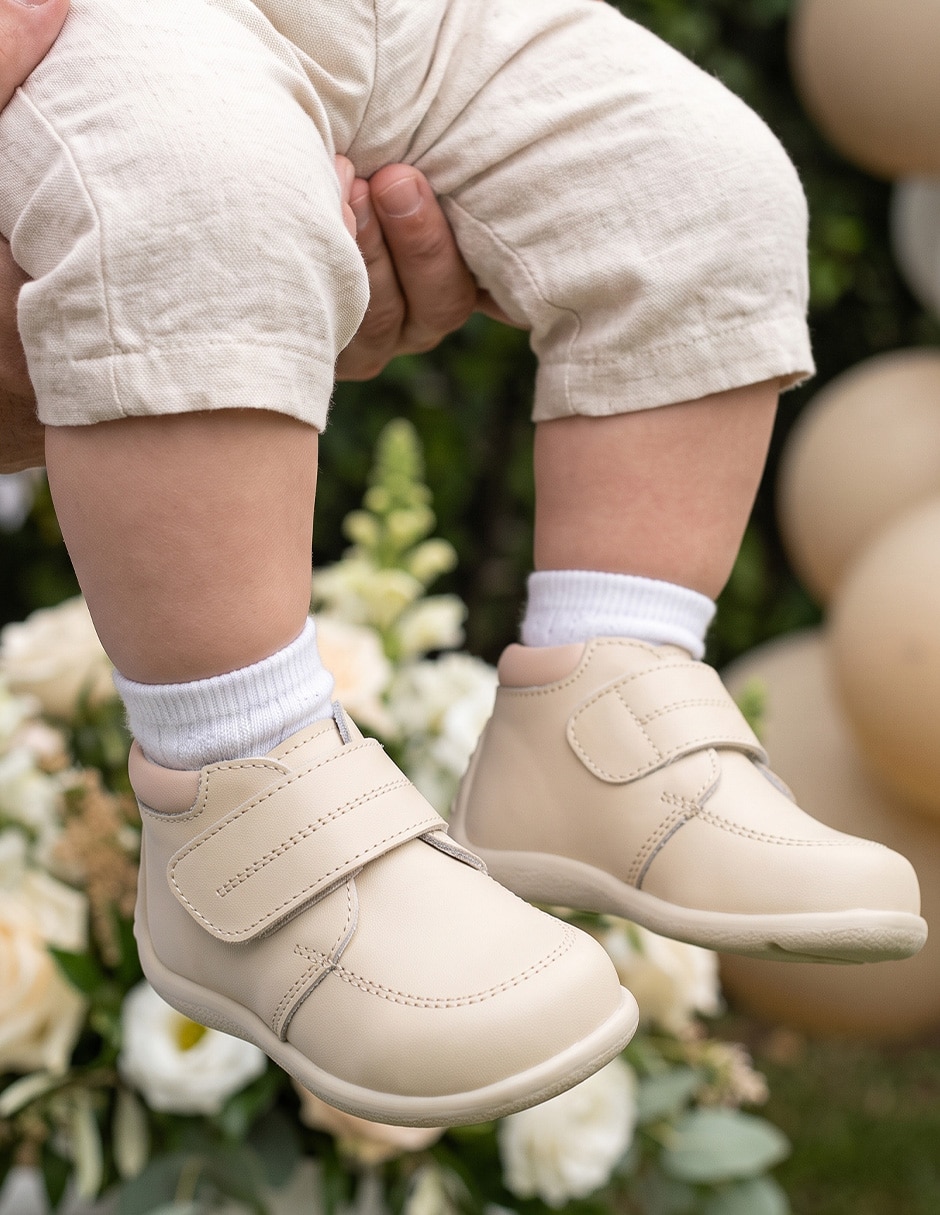 Bota ceremonia para niño 6