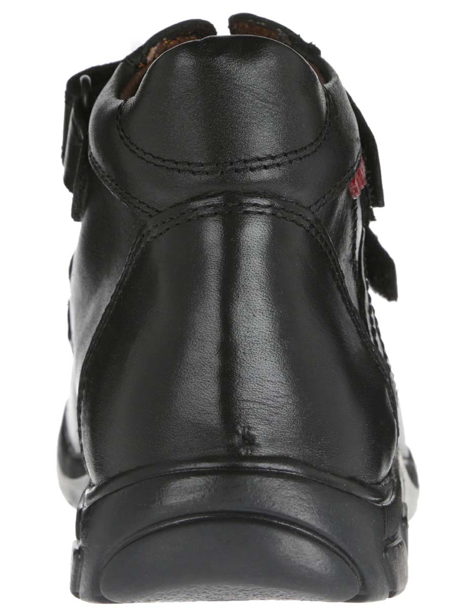 Zapato de piel para niño